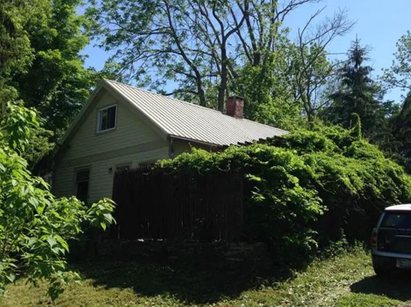 49 Mohonk Rd