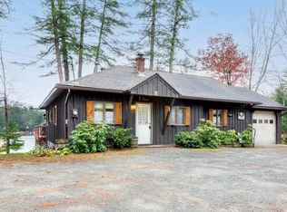 11 Ridgewood Dr, Lake Luzerne, NY 12846