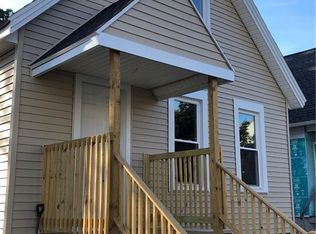 69 Bloomfield Pl, Rochester, NY 14620