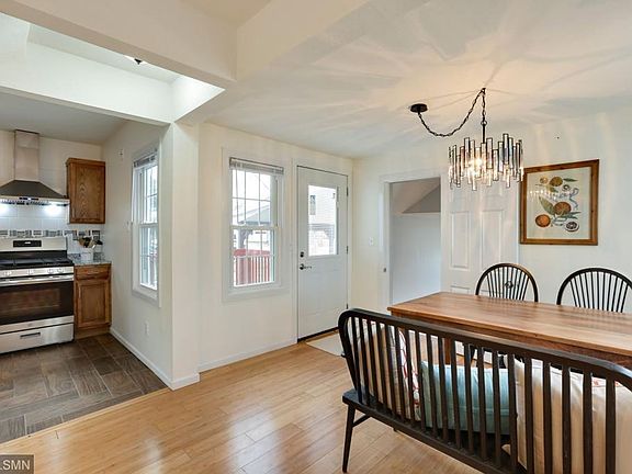 3rd image of 4401 Reservoir Blvd NE