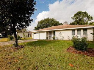 11616 Corona Ln, Houston, TX 77072