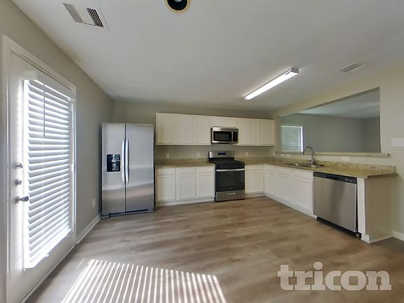 4th image of 21606 Dawn Timbers Ct