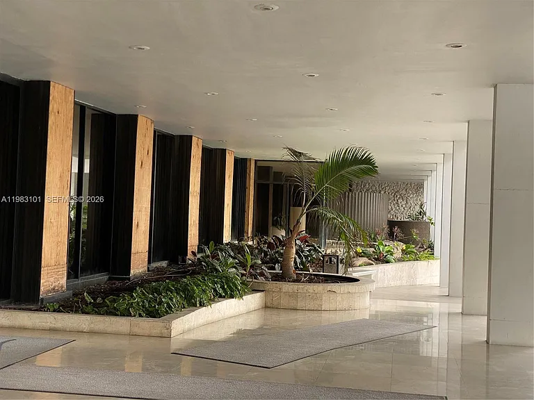 5555 Collins Ave #17A — Photo 5