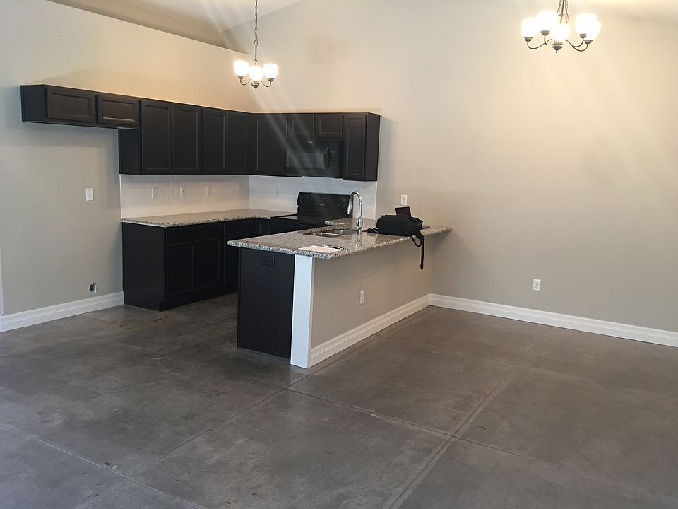 1st image of 2818 E 45th Ct N #2818