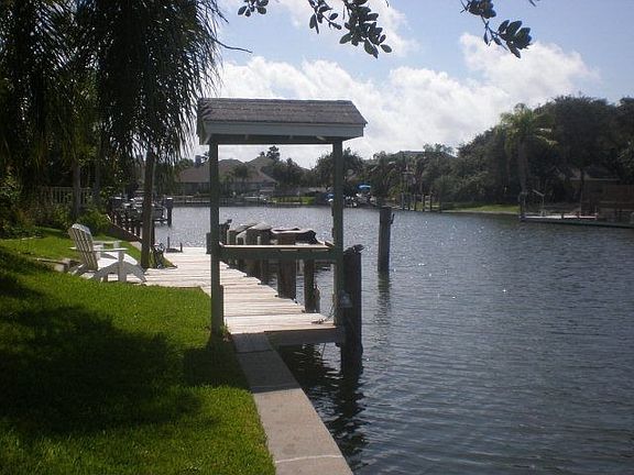 4th image of 2009 Crescent Dr
