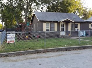 600 W Walcott Ave, Comanche, TX 76442