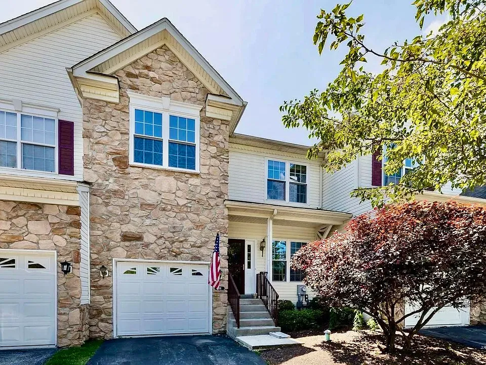 186 Birchwood Dr