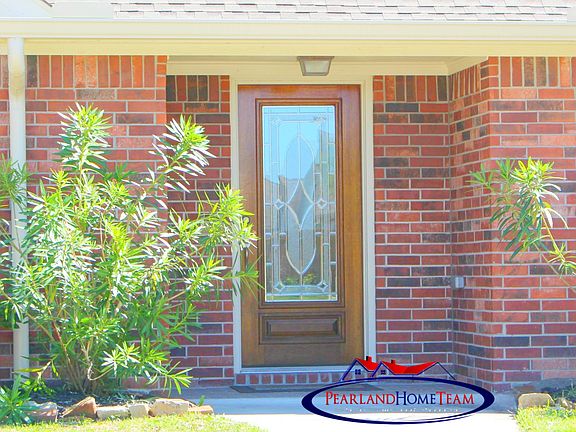 2nd image of 6811 Amistad Ct