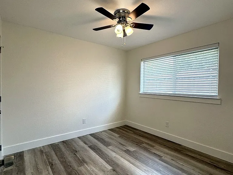 613 Dawn Dr #613 — Photo 9