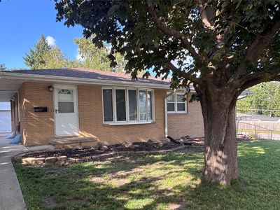 7201 Maple Dr, Urbandale, IA, 50322