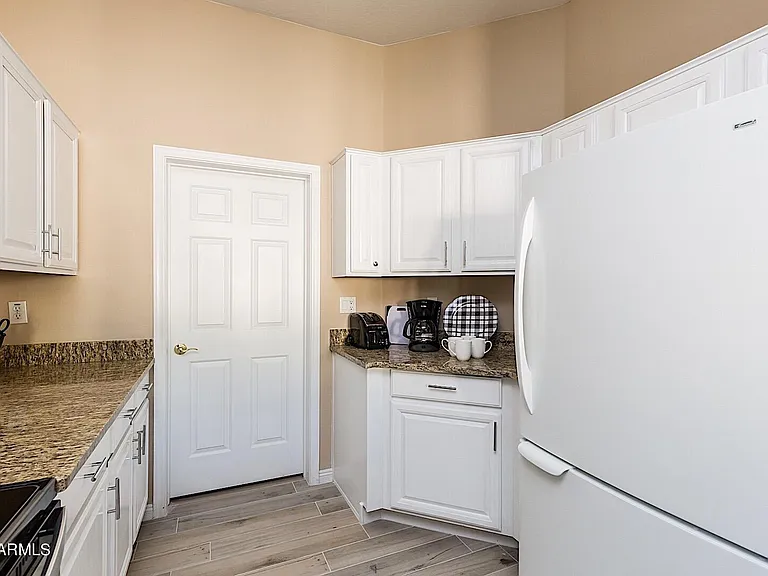 16420 N Thompson Peak Pkwy #1049 — Photo 9