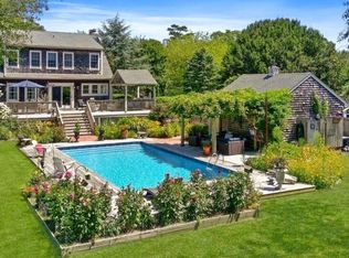 146 Old Stump Rd, Brookhaven, NY 11719