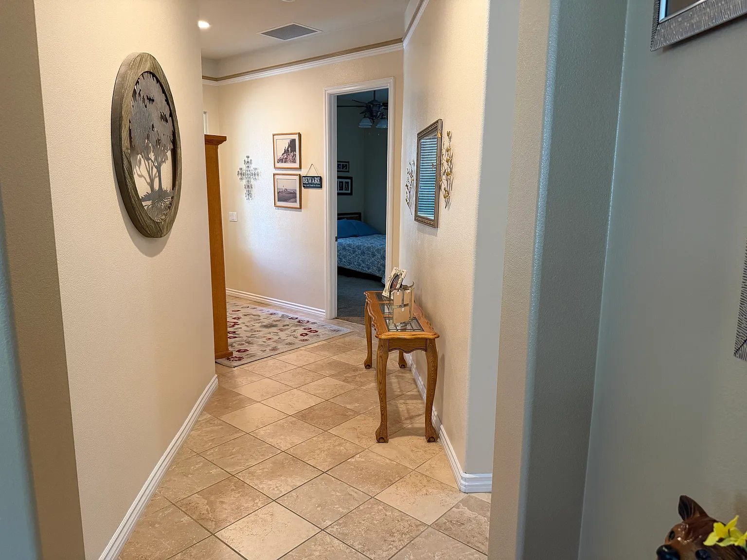 2 bed, 1689 sqft, $2,500 — Photo 4