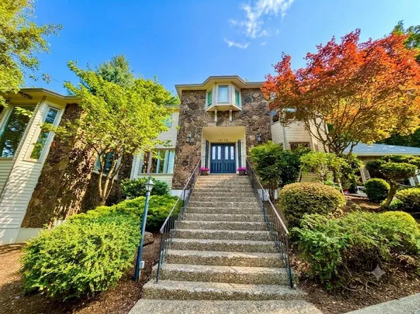 18132 Westview Dr, Lake Oswego, OR 97034