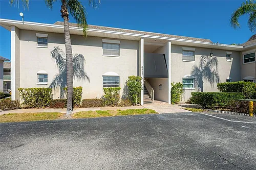 8812 Bay Pointe Dr #D202 Photo 1 8812 Bay Pointe Dr #D202 Photo 1