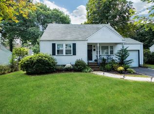 625 Lexington Ave, Cranford, NJ 07016