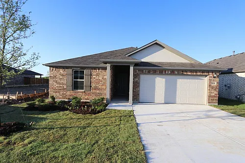 404 Bronze Forest Dr Photo 1