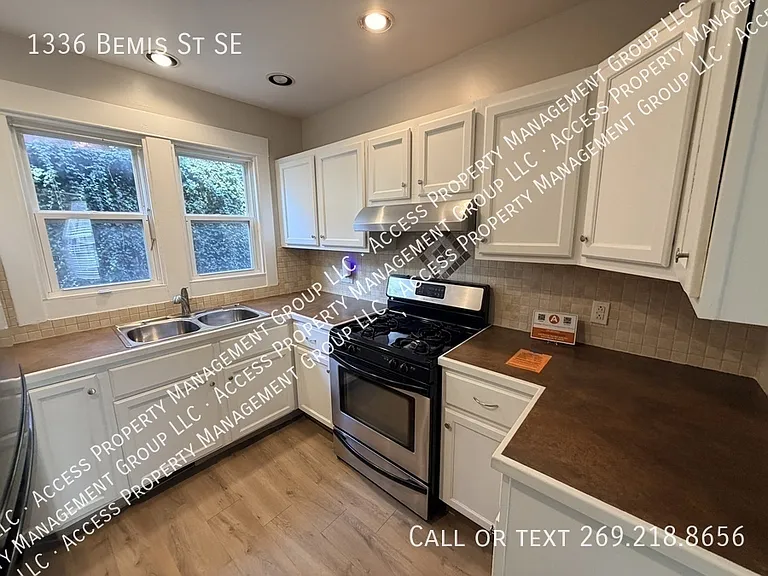 1336 Bemis St SE — Photo 12
