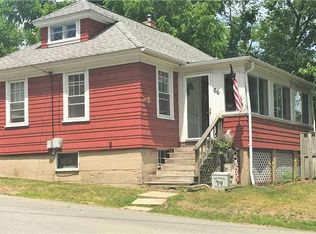 66 Colonial Ave, Warwick, RI 02886