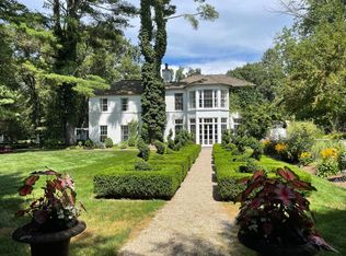 79 Roxbury Rd, Washington, CT 06793