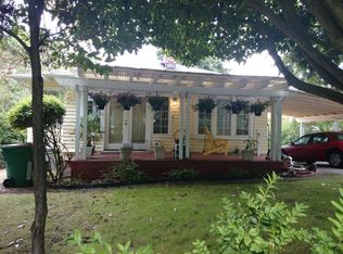 3655 46th Ave SW, Seattle, WA 98116