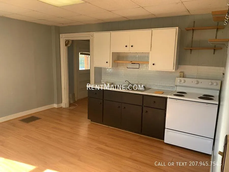 2 bed, $1,250 — Photo 2