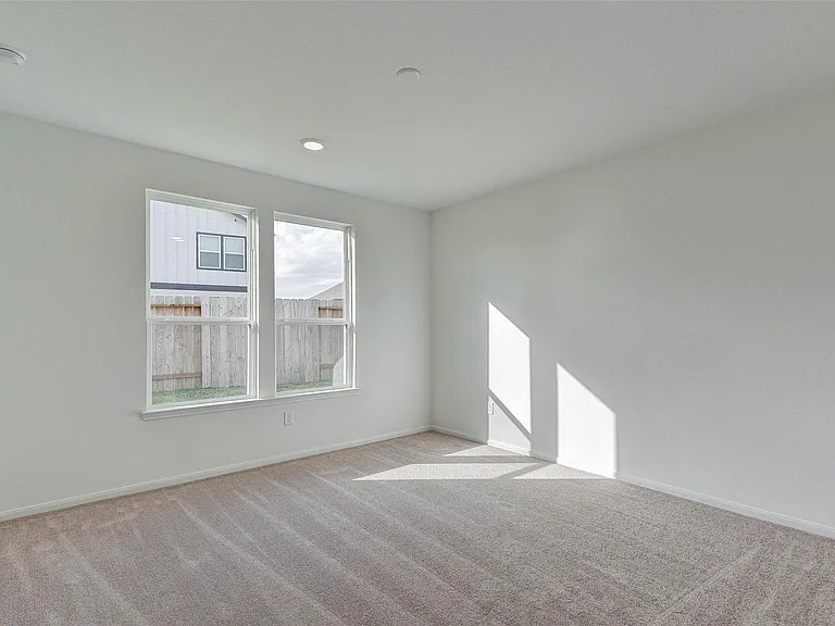 25821 Hedgerow Dr — Photo 19
