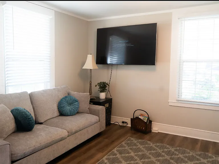 633 Spruce St — Photo 18