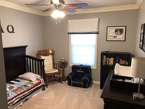 5th image of 2961 Turfway Dr
