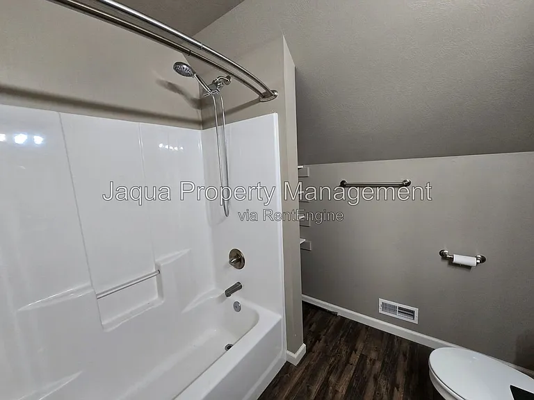 10578 Stadium Dr — Photo 13