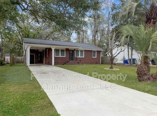 1522 Joan St, Charleston, SC 29407