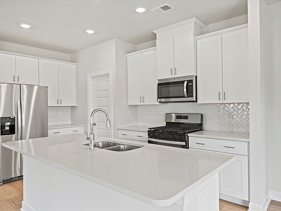 Welcome to the Chandler floorplan at Brayfield Manor - Signature Collection.