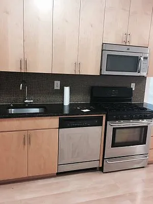 Rented by Johanna Vasiliadis, LREB | media 13