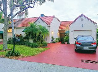 6330 Las Flores Dr, Boca Raton, FL 33433