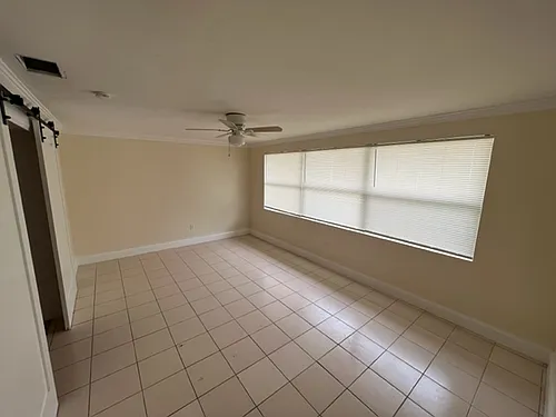 1429 Barbara Ave Photo 1