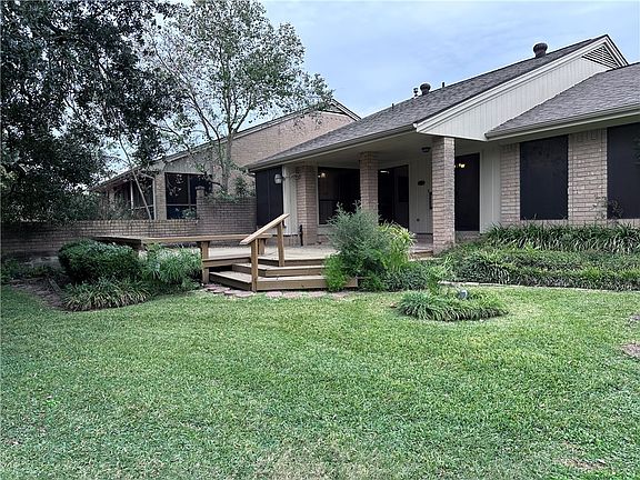 2nd image of 3012 Gleneagles Ct