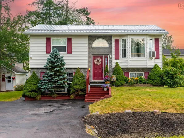 89 Boyd Ave, Enfield, NS B2T 1L3