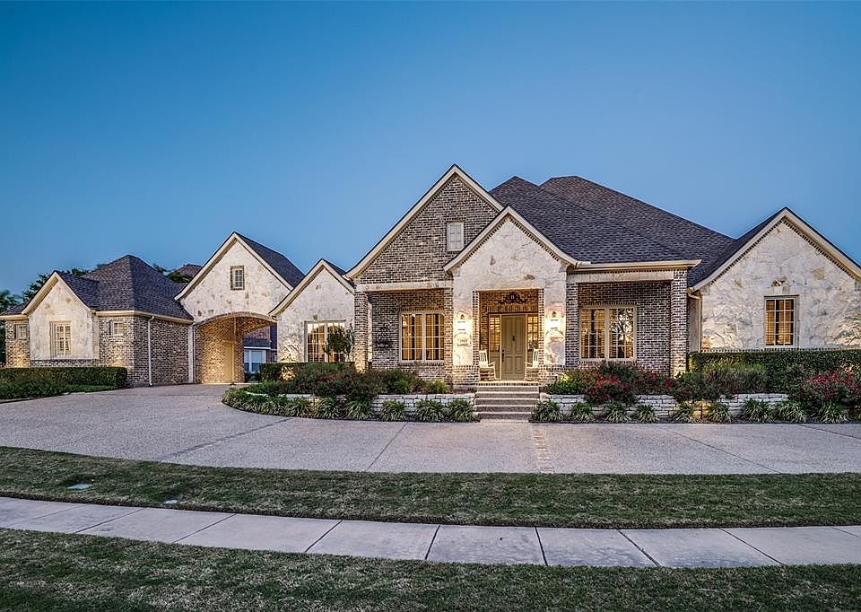1st image of 2009 Cypress Point Dr