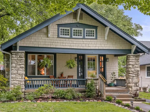 7322 Washington St, Kansas City, MO 64114