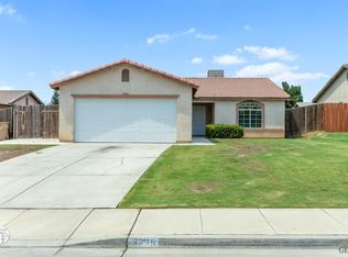 3239 Floral Meadow Dr, Bakersfield, CA 93308