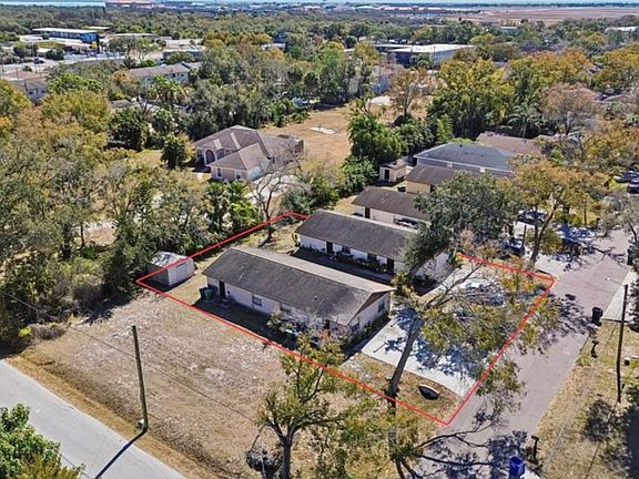 3rd image of 6404 S Adelia Ave #A