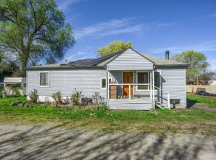 3121 Table Rock Rd, Medford, OR 97501