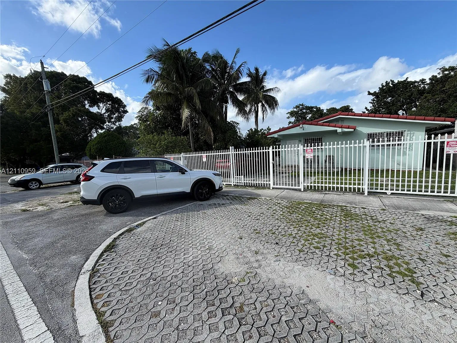 West End Park Amd Pl — Photo 1