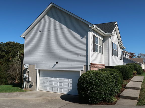 2nd image of 2317 Honey Grove Ln