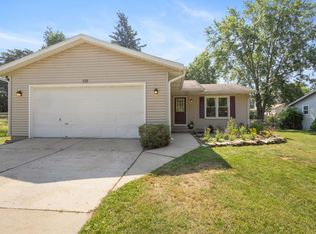 618 Keyes Dr, Parchment, MI 49004