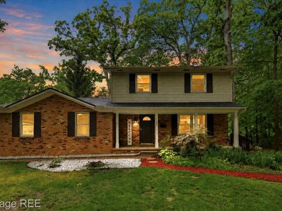 5639 Cross Village Rd, Grand Blanc, MI, 48439