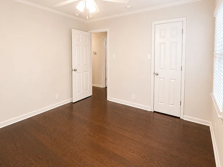 2134 Clinchfield Dr — Photo 16