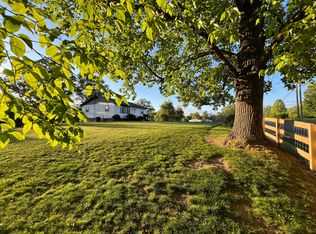 737 Brush Rd, Lewisburg, WV 24901