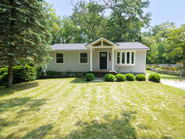 2985 West St, Milford, MI 48380
