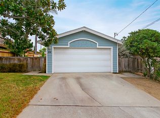 1631 Mountain View Ave, Oceanside, CA 92054